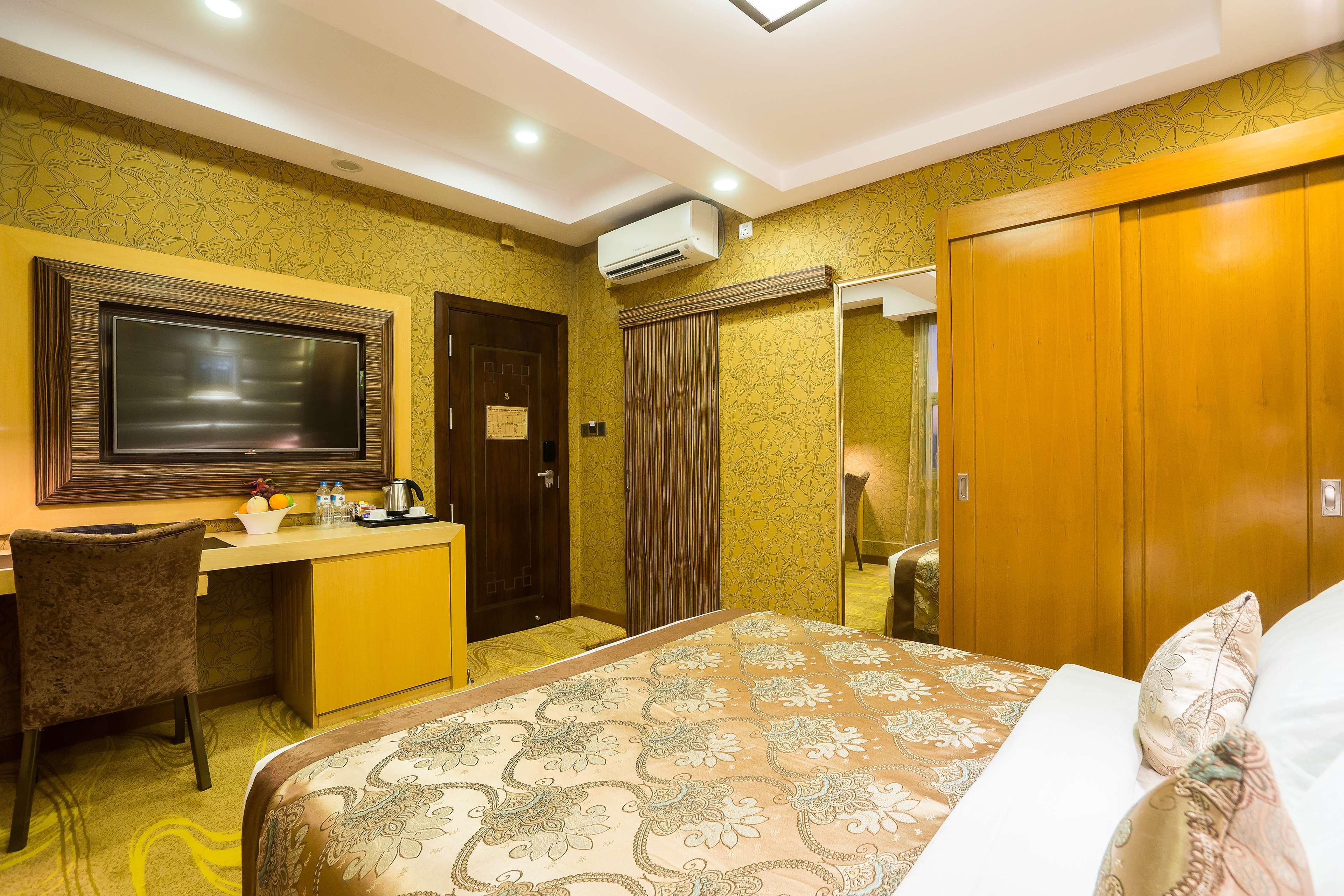 Best Western Chinatown Hotel Yangon Exterior photo